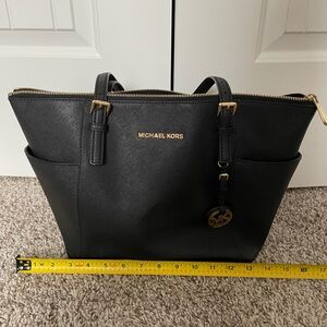 Black Michael Kors Tote